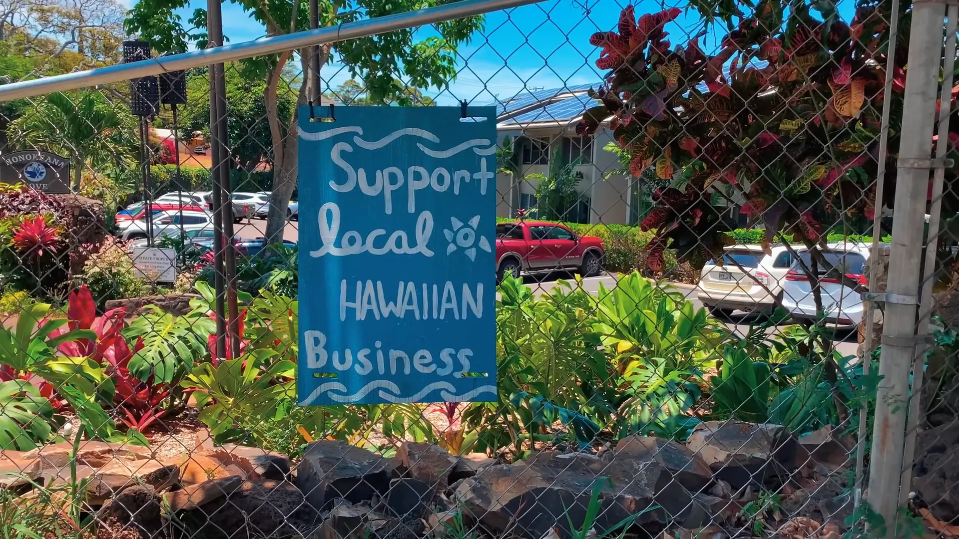 Exploring Lahaina